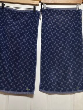 Lacoste Croc Logo Hand Towel Navy Mini Squares 16x30 Cotton Soft Bath Towels (2)